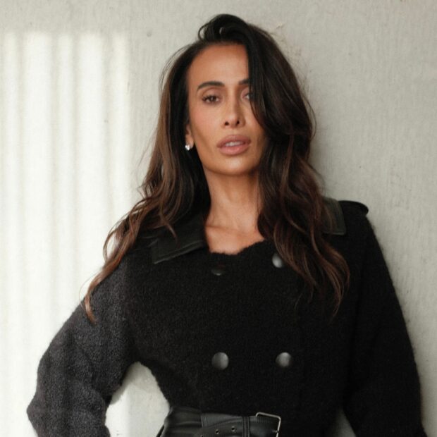 Silvia Braz marcou presença na primeira fila da Burberry, em Londres. Convidada pela grife, a influenciadora acompanhou de perto a apresentação da nova coleção.