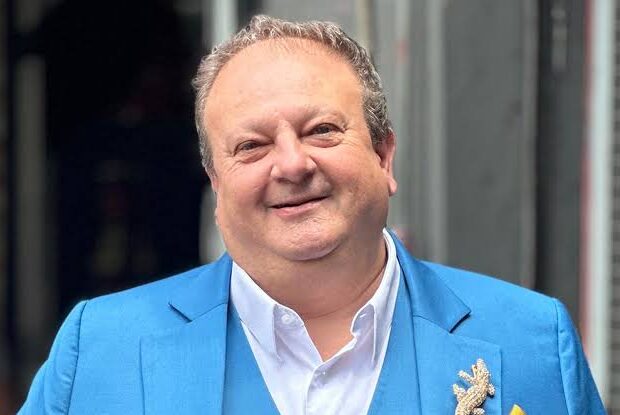 Erick Jacquin colocou mais uma grelha no mapa gastronômico de São Paulo. O chef francês abriu o Steak Klabin, com foco em cortes selecionados e uma proposta mais descontraída.