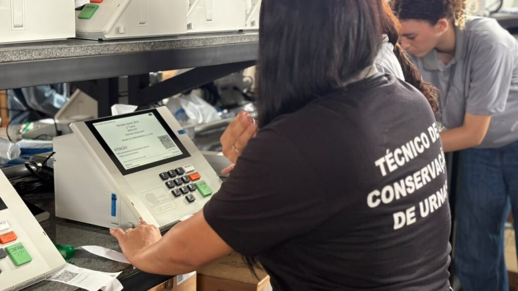 lacração das urnas 2