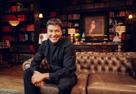 Rodrigo Faro volta à Globo para comandar o reality “Herança em Jogo”