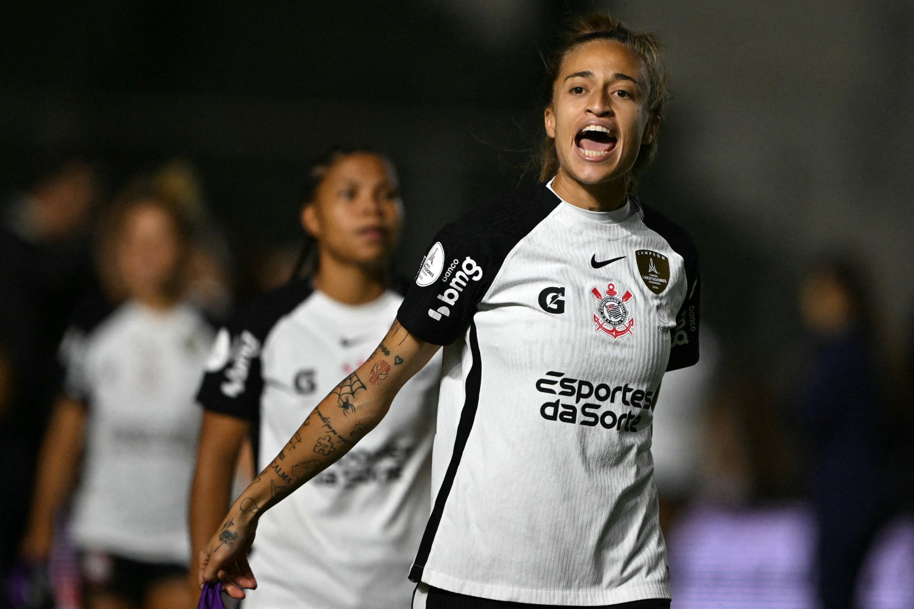 Corinthians e São Paulo rivalizam em final do Brasileiro Feminino