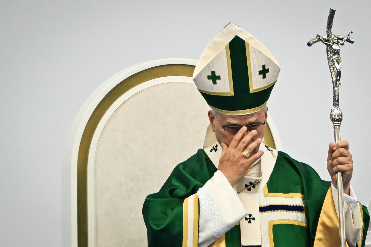 Antes de se reunir com vítimas de abusos na França, papa insta a Igreja a enfrentar as próprias falhas