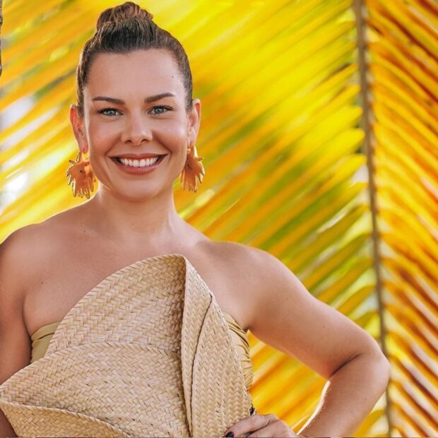 Fernanda Souza permanece no comando de “Ilhados com a Sogra”