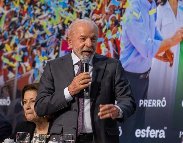 Ausência de Lula pode abrir espaço para a convocação de outro presidenciável ao debate da Globo.