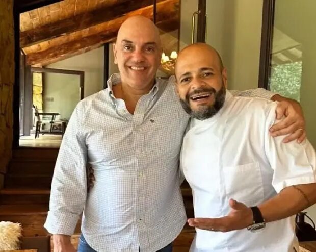 Alexandre de Moraes participou do almoço em Campos do Jordão, segundo mensagens obtidas pela PF