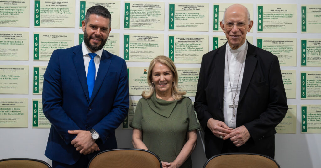 Leandro Luzone, Dra. Maria Inez e Dom Antônio Augusto Dias Duarte participam de iniciativa voltada ao apoio de famílias em situação de vulnerabilidade social.