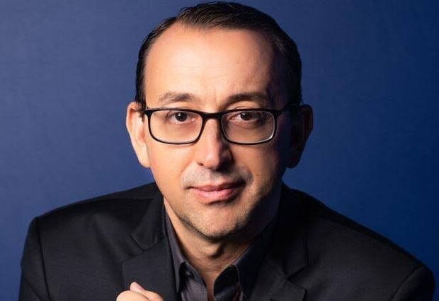 O cientista José Roberto Marques leva a Brasília o Speaker Experience, imersão para líderes que buscam autoridade, comunicação e presença estratégica B2B.