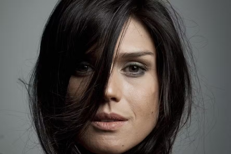 karina zeviani
