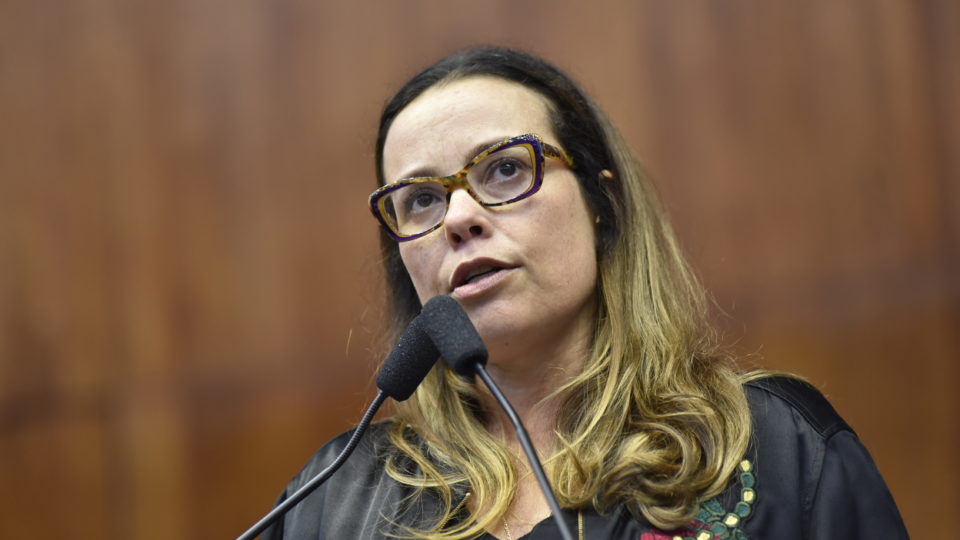 Juliana Brizola (PDT) vota em Porto Alegre e diz que campanha de Lula ‘melhorou nos últimos dias’