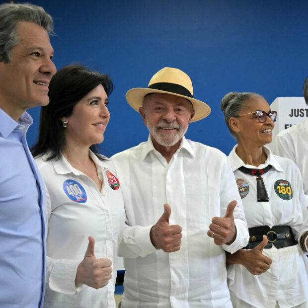 lula votando