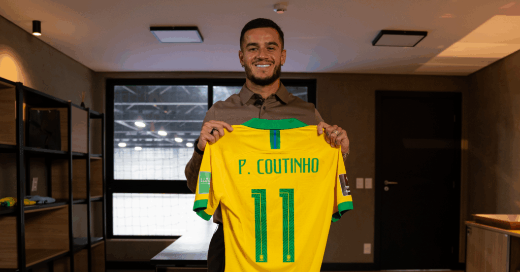 Philippe Coutinho abre parte de sua coleção de camisas para leilões beneficentes em prol de seu instituto - Foto: Reprodução/MWS