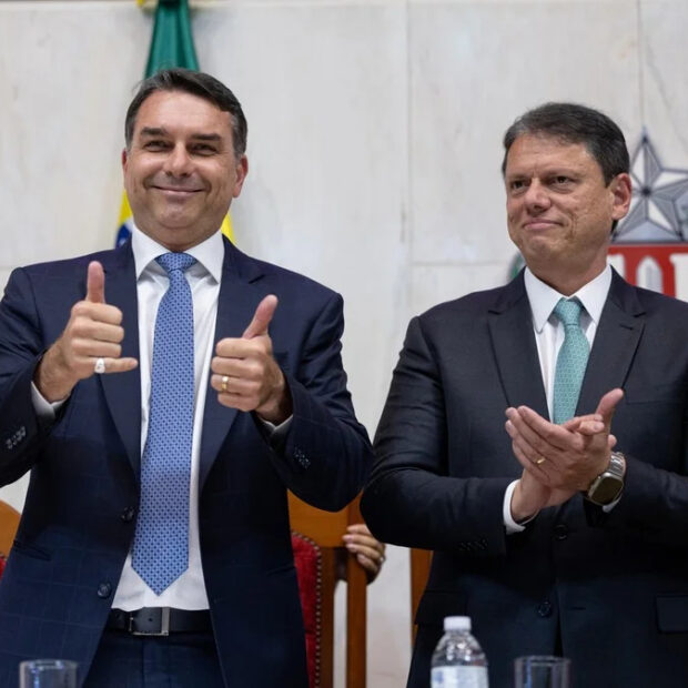 flavio bolsonaro e tarcisio