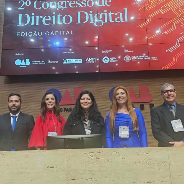 Profissionais do Direito participam da programação do congresso.