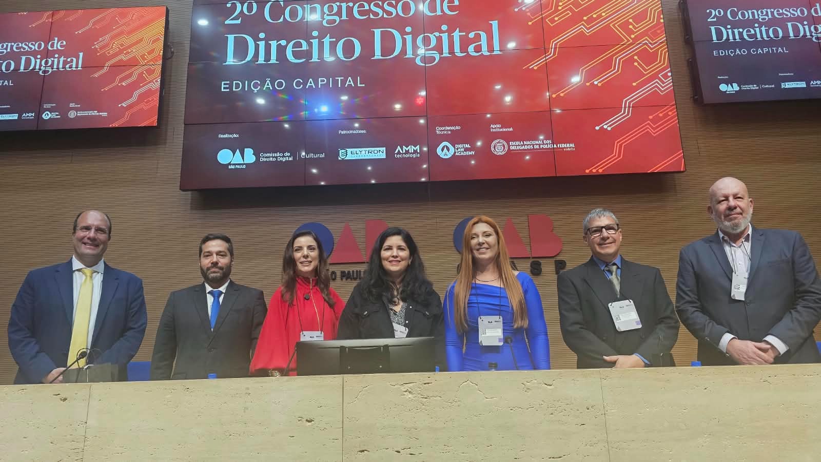 Profissionais do Direito participam da programação do congresso.