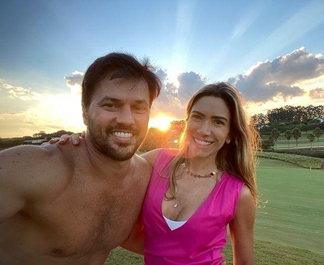 Patrícia Abravanel e Fábio Faria estão juntos desde 2013 e são pais de Pedro, Jane e Senor.