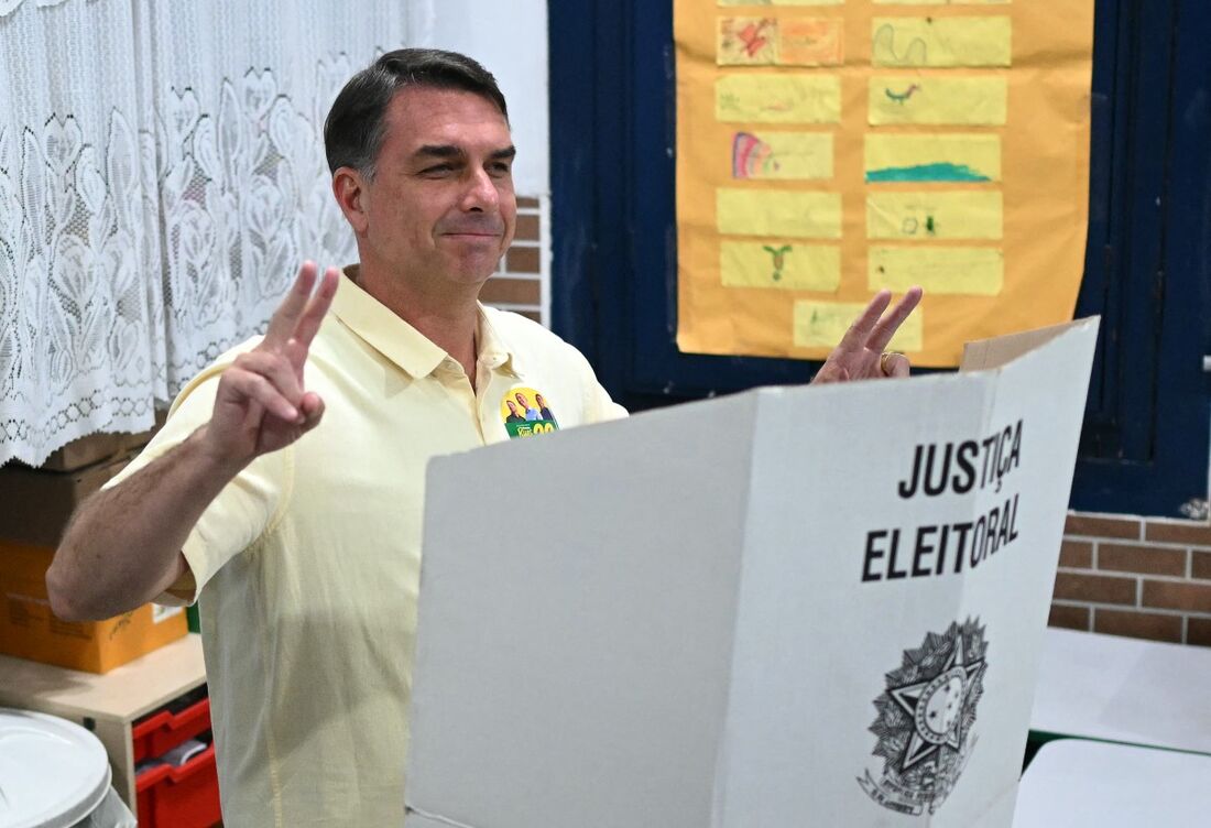 Flávio diz querer mudar Constituição para reformar lei penal e Judiciário e deixa em aberto ampliar mandato