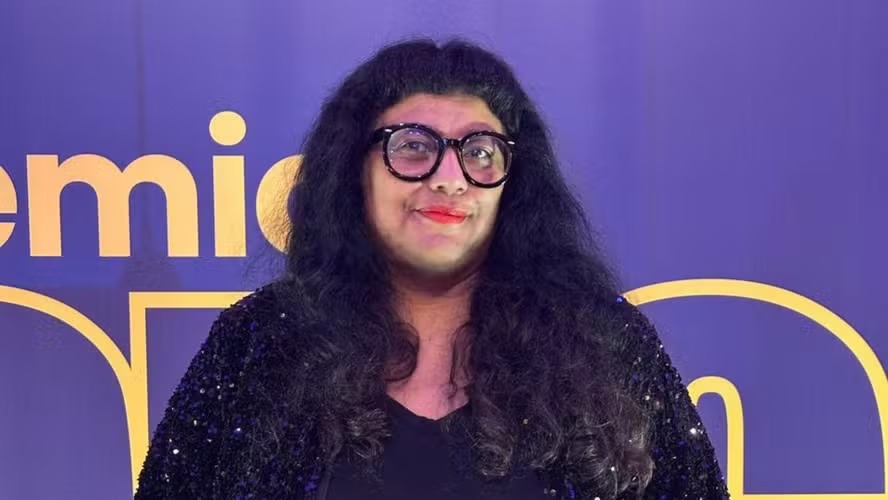 Déia Freitas afirmou que não consegue produzir conteúdo sobre as eleições neste momento por causa do impacto emocional.