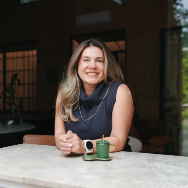 Conselheira consultiva Carol Kaderli analisa como a dependência do fundador reduz o Valuation e compromete M&A em empresas de saúde. Leia o artigo