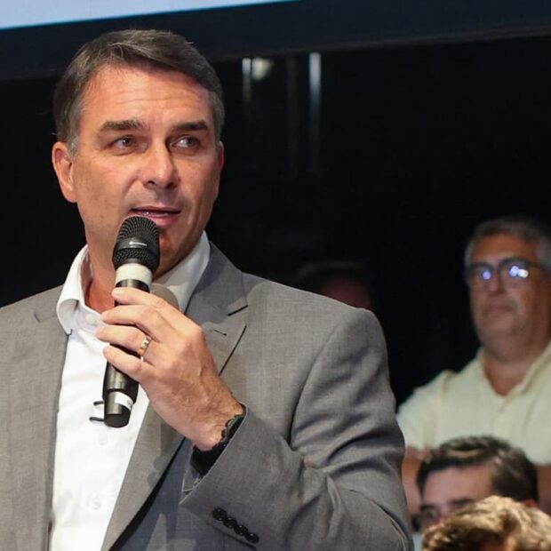 flavio boilsonaro