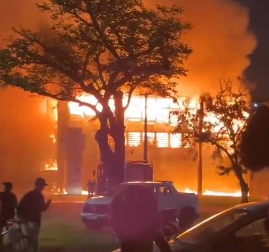 incendio ufpe recife (1)