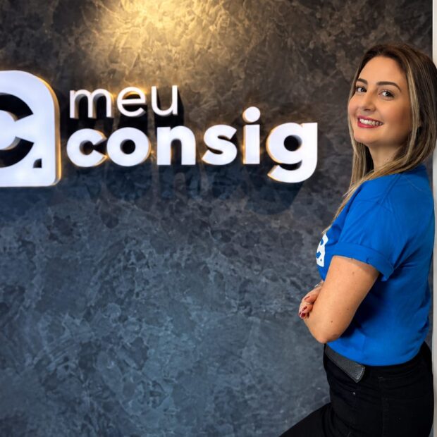 Talita Gonçalves, diretora do Meu Consig, explica as regras do crédito consignado CLT, garantias do FGTS e retenção em rescisões de demissão