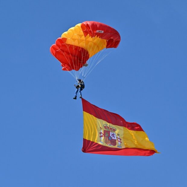 spain national day military