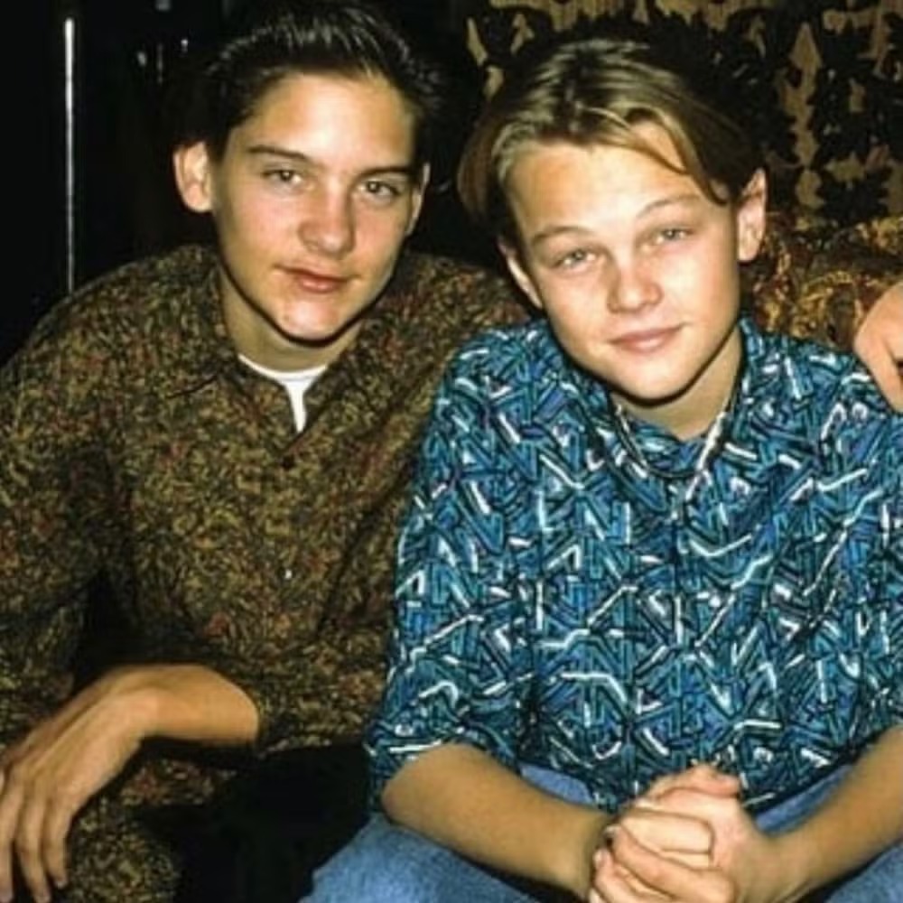 Amigo de infância de Tobey, Leonardo DiCaprio esteve entre os convidados da cerimônia
