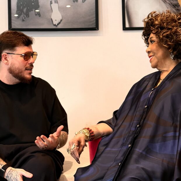 Ferrugem prepara uma homenagem especial a Alcione, que participará da gravação do projeto Legado: Ferrugem Canta Alcione.