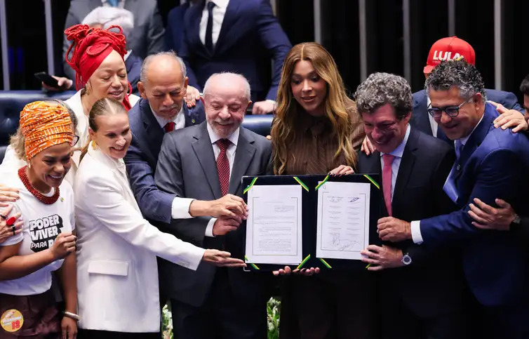 lula pec 6x1