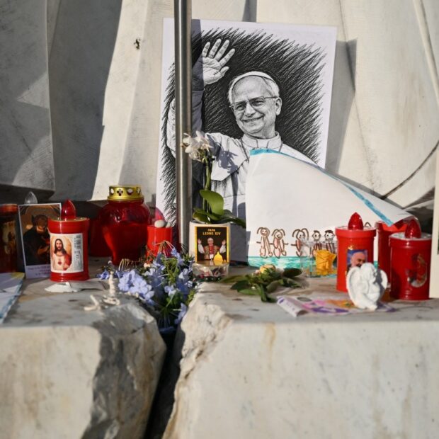 italy vatican pope religion health