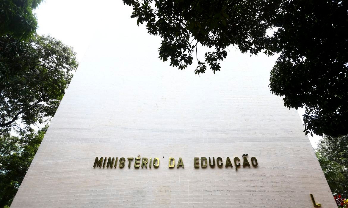 fachada ministerio mcamgo abr 100420231818 31 (1)
