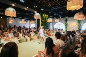 Milon celebra 20 anos em Belo Horizonte com desfile infantil e presença de influenciadoras