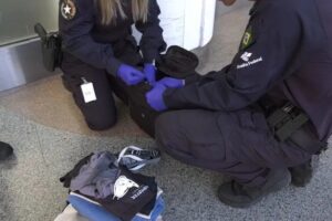 passageiro preso com cocaina no aeroporto de brasilia