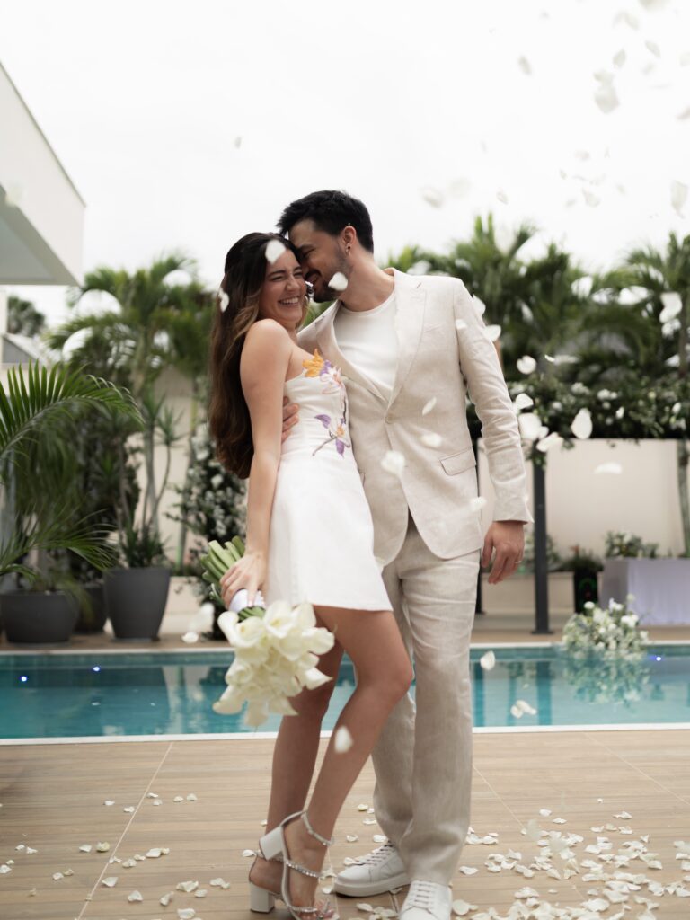 Felipe Neto compartilha registros do casamento com Juliane Carvalho nas redes sociais - Débora Santiago