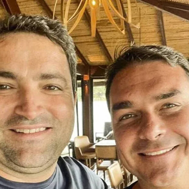 flávio bolsonaro advogou durante campanha para cliente de