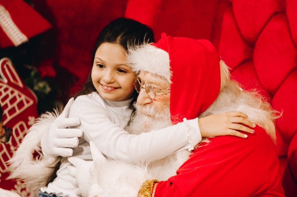 A chegada do Papai Noel ao Palladium Curitiba acontece em 6 de novembro, com desfile gratuito e mais de 20 artistas.