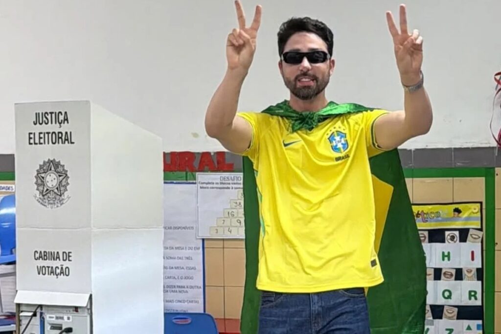 Rico já havia mencionado planos de morar em Portugal antes do segundo turno