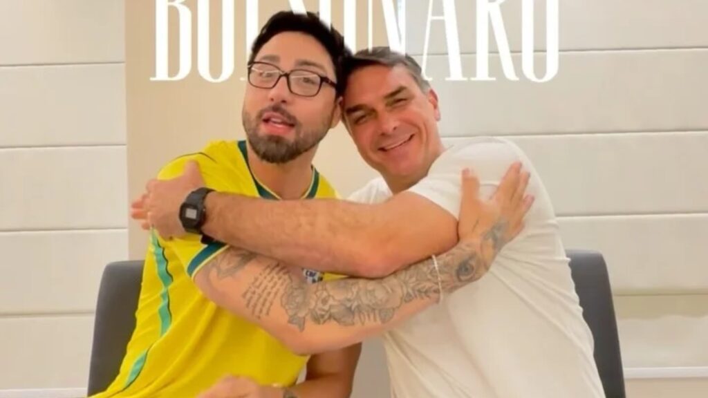 Amigos e internautas cobraram a promessa de o influenciador deixar o Brasil