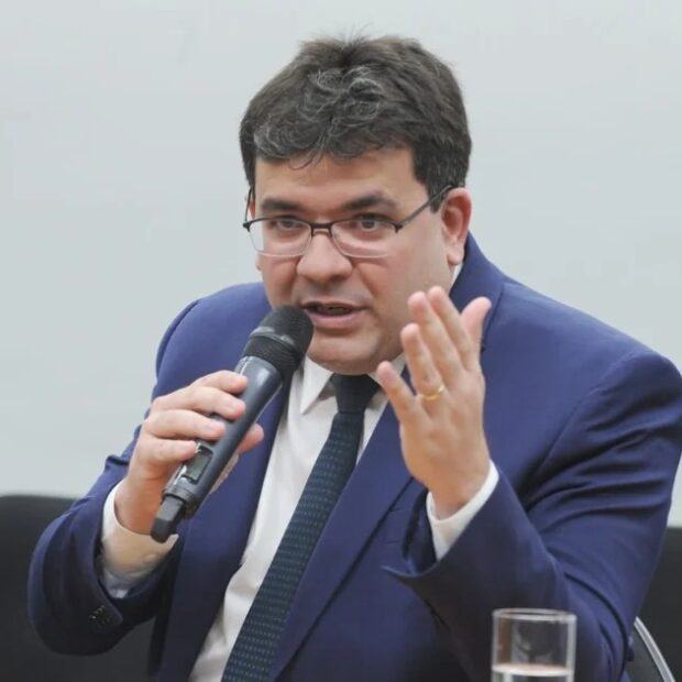 rafael fonteles governador do piaui durante audiencia sobre o hidrogenio na camara em 13 8 2024 foto renato araujo camara dos deputados 1024x631