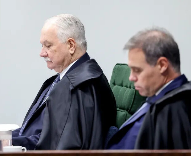 fachin e mendonça