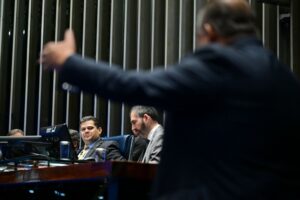 alcolumbre 1000
