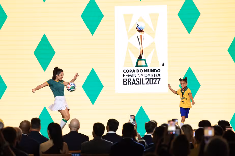 A transmissão da Copa Feminina de 2027 abre novas possibilidades comerciais para as rádios do Grupo Bandeirantes.
